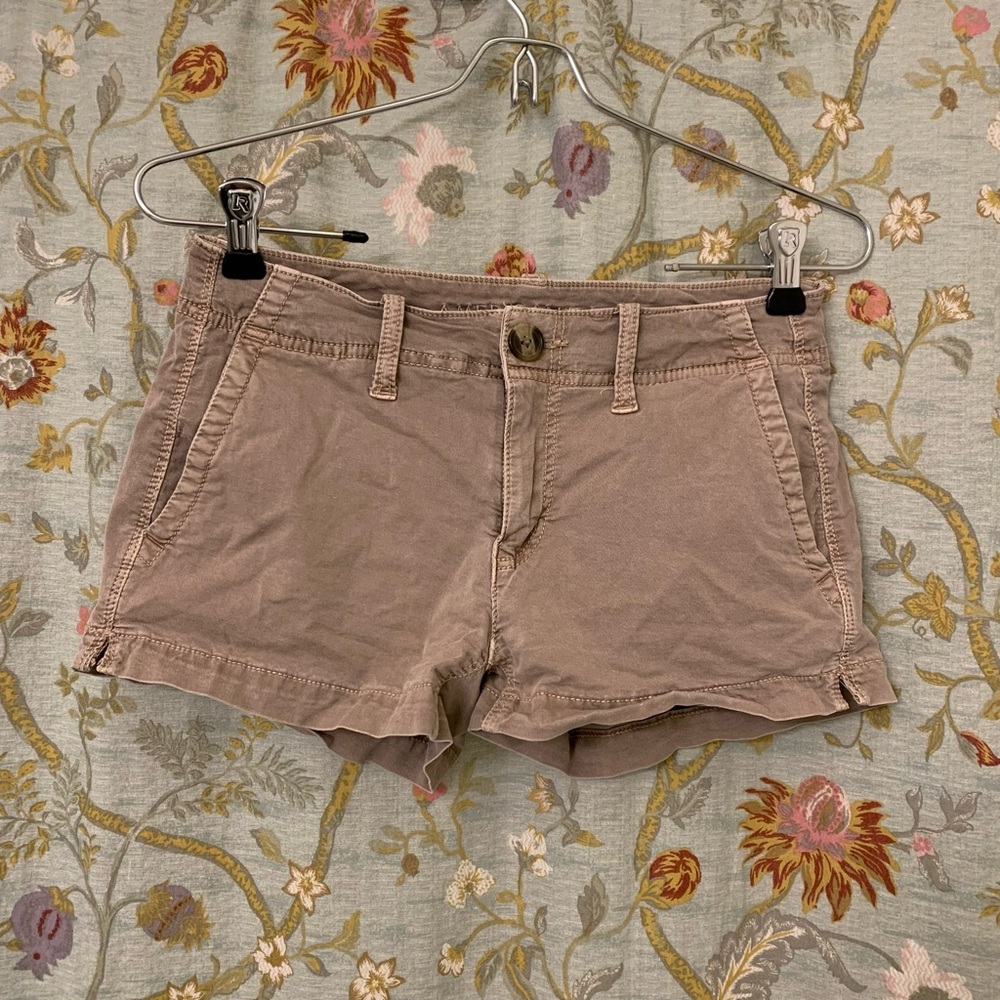 American Eagle Shortie Super Stretch Khaki Shorts